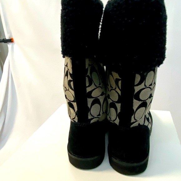 Coach Pull on Canvas Boots - Picture 8 of 9